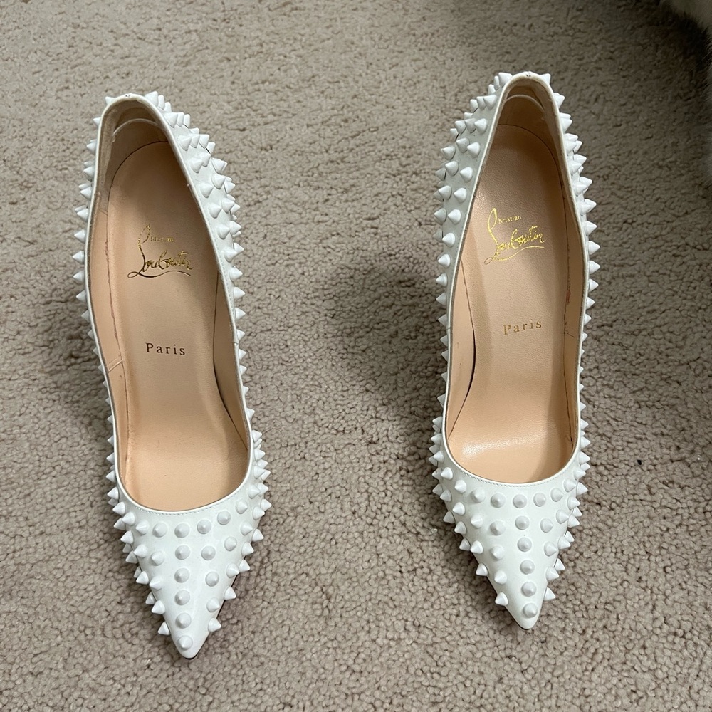100% Authentic Christian Louboutin White Patent Leather Pigalle Follies Spikes